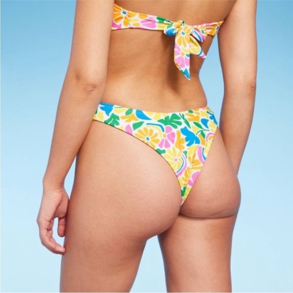 NWOT Wild Fable Scoop Front Ultra Cheeky Ultra High Leg Bikini Bottom Medium - Picture 1 of 3